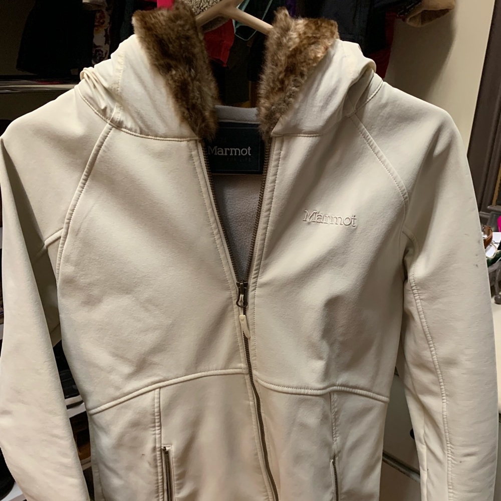 Marmot Jacket - Picture 2 of 5